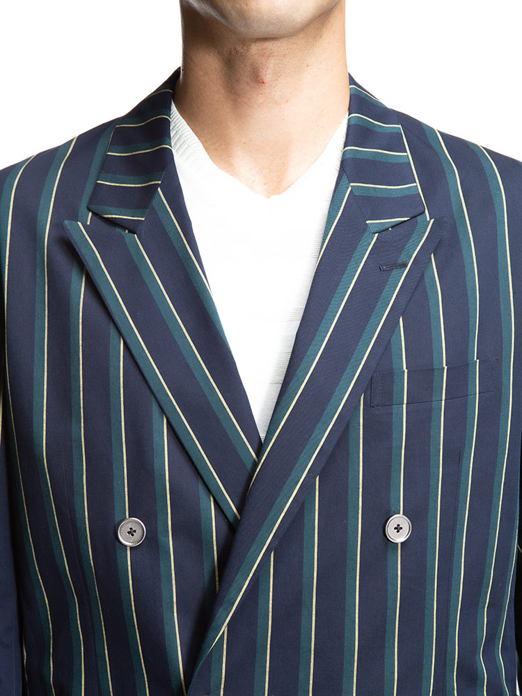 極美品✨アイシービー　23SS 洗える　ダブルジャケット　ストライプ　サイズ4 在庫処分価格 返品交換不可 ダブル 4ツ釦 ジャケット アイビー