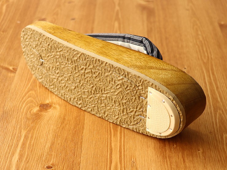 嵐山よしむら 紙布桐下駄 三本縞（黒）フリーサイズ 四季用 オール