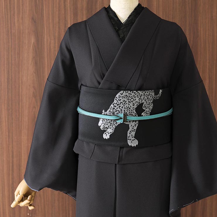 上質な刺繍半巾帯] 細帯 半巾帯 ヒョウ刺繍 (雪豹×クロ/105-102-002-88
