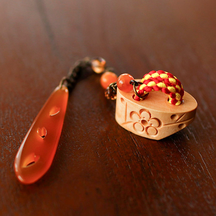 花しおり 根付け／帯飾り こっぽり (1001-010) 日本製 木彫り 木製