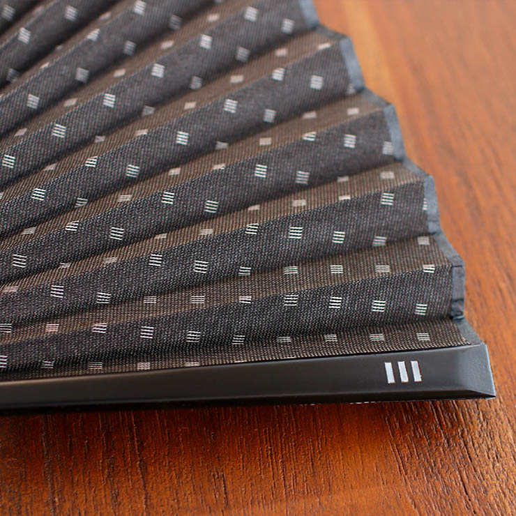 男の扇子 扇袋セット】 ジャガード四角（チャコールグレー 8012s） 親