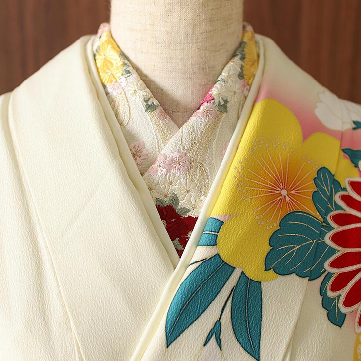 成人式 振袖 7点 牡丹と菊 白 赤 振袖セット 着物セット 花柄 絵羽 帯