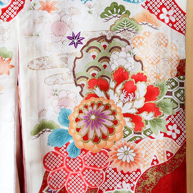 正絹] お宮参り 女の子 初着 産着 牡丹に吉祥文様 白色 ホワイト 赤 花