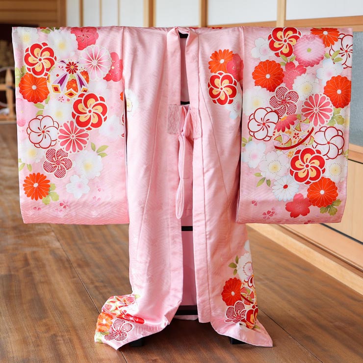 正絹] お宮参り 女の子 初着 産着 鞠に彩り桜花尽くし ピンク 白 赤 花