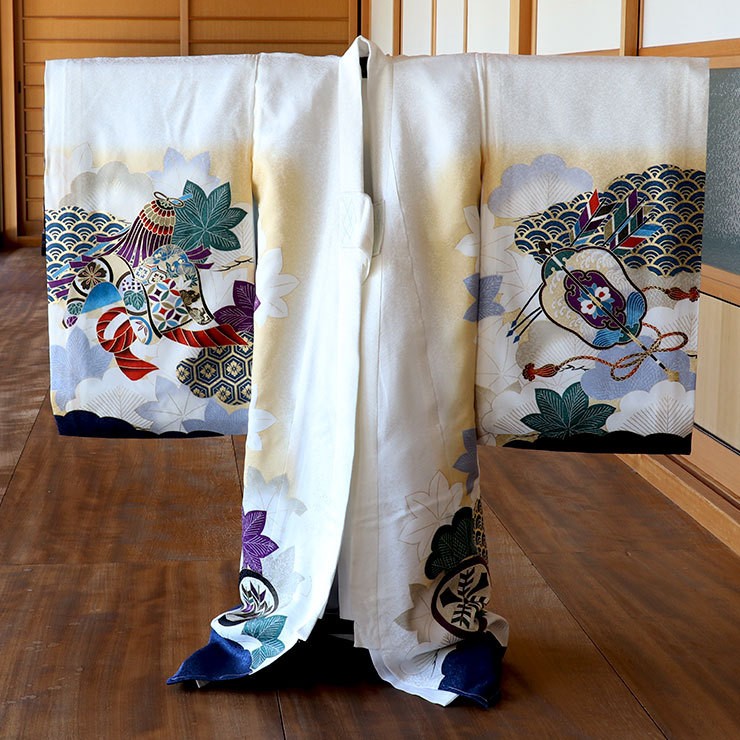 お宮参り 男の子 初着 産着 兜に打ち出の小槌(白色) 正絹 一つ身 兜 松