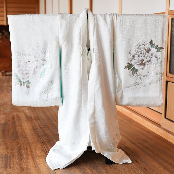 正絹 お宮参り 男の子 初着 産着 龍 牡丹 白色 ホワイト 竜 ドラゴン