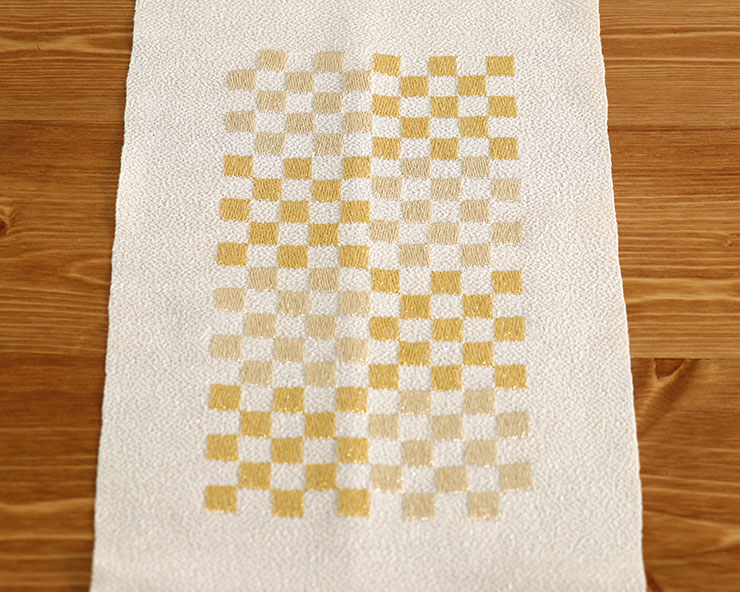 街着屋特選 刺繍半衿 市松(オフシロ×金) 白 生成 アイボリー