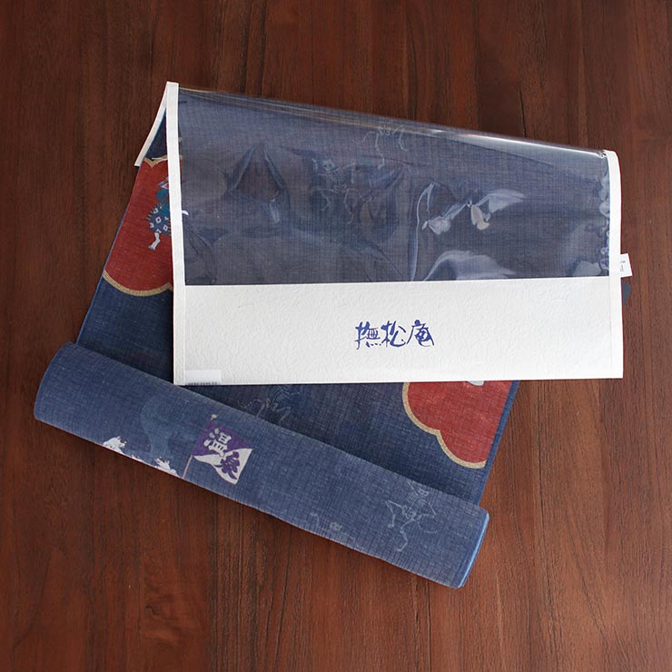 瑞祥 吉祥文様 桐竹鳳凰文 利休バッグ 瑠璃紺色 副千製陶所］白抜き十草×かぐや姫 角プレート | フラッグス