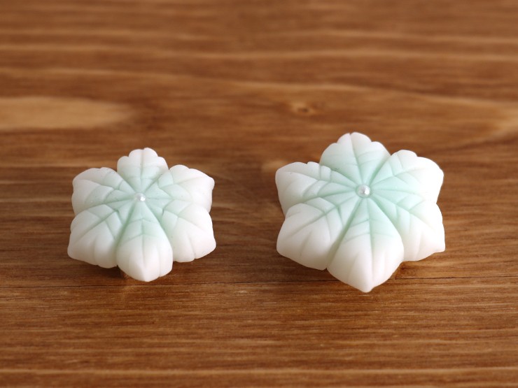 街着屋「和菓子」帯留め - 雪の結晶・雪（2柄2サイズ）- フェイク