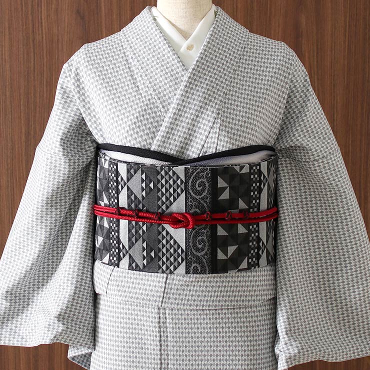 洗える 半巾帯 ] 細帯 織 幾何学ウロコ 黒 東レ シルック リバーシブル