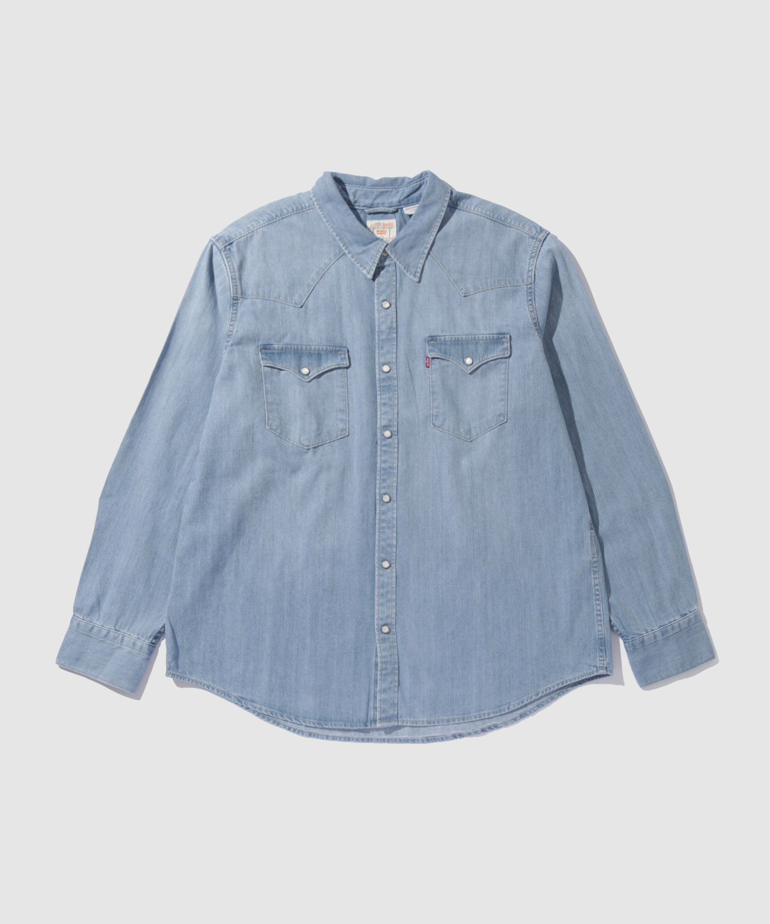 デニムシャツ レディース（Levi's）（色：ブルー系）のおすすめ人気