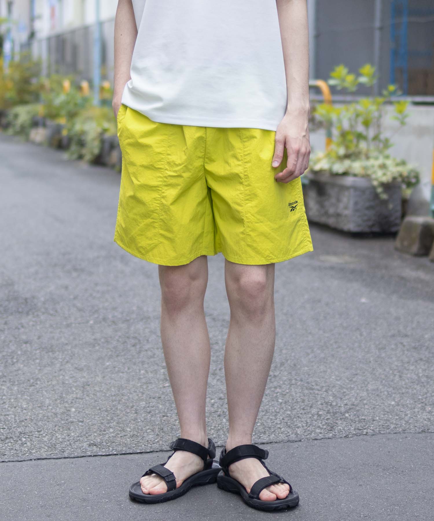 【限定価格セール！】 Reebok リーボック ショートパンツ メンズ 水陸両用 耐塩素 UV トレーニング用品