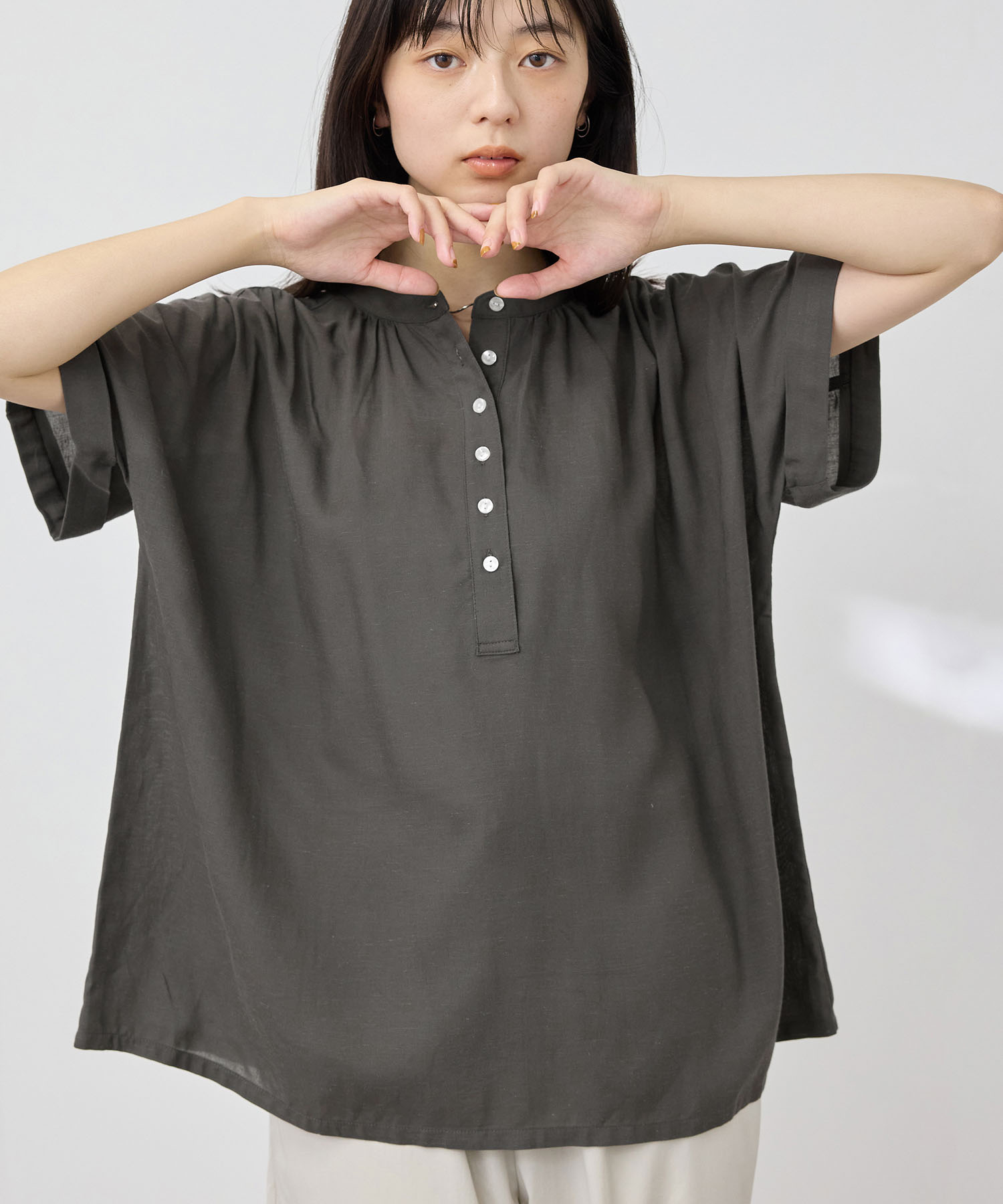 Idnes イドネス ブラウス レディース 半袖 麻 フレンチスリーブ 