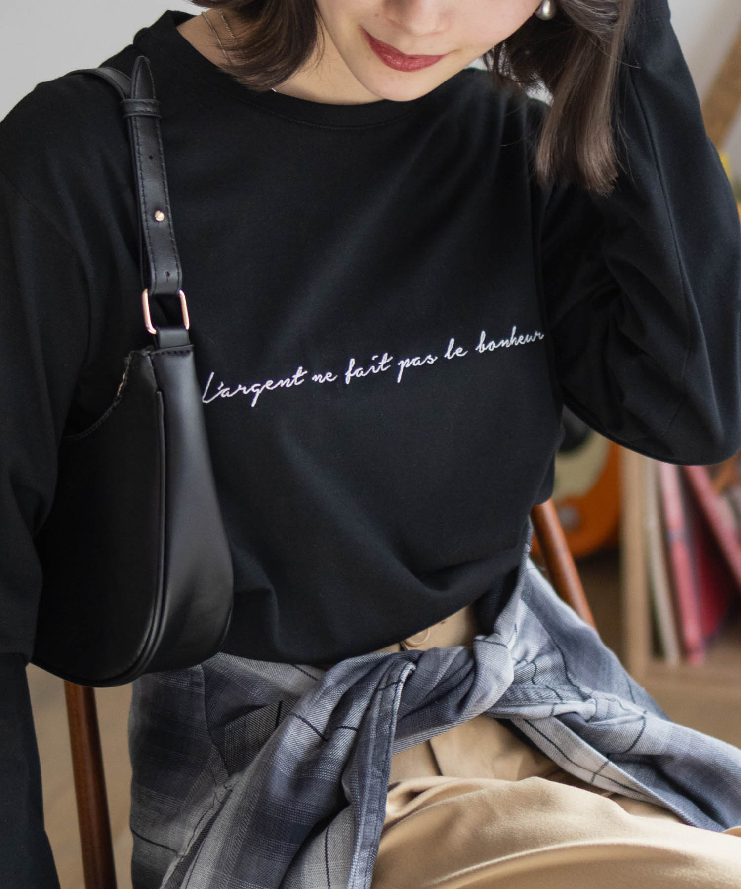Tシャツ レディース 長袖 綿混 ロンT 刺繍 シンプル カットソー トップス ネコポス対応 | NAVY（ファッション） | 02
