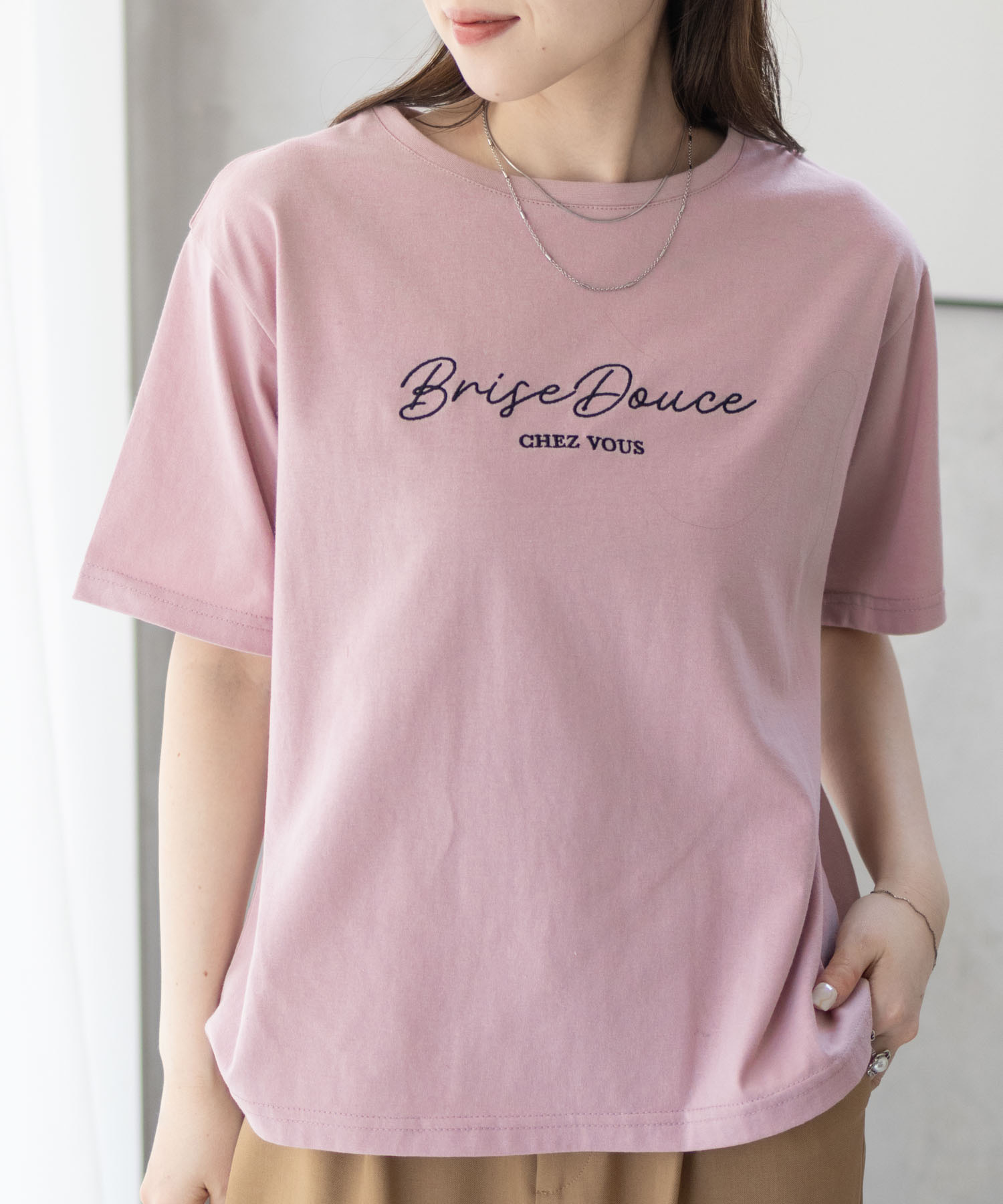 Tシャツ レディース 半袖 綿混 刺繍 プリント クルーネック カットソー トップス ネコポス対応