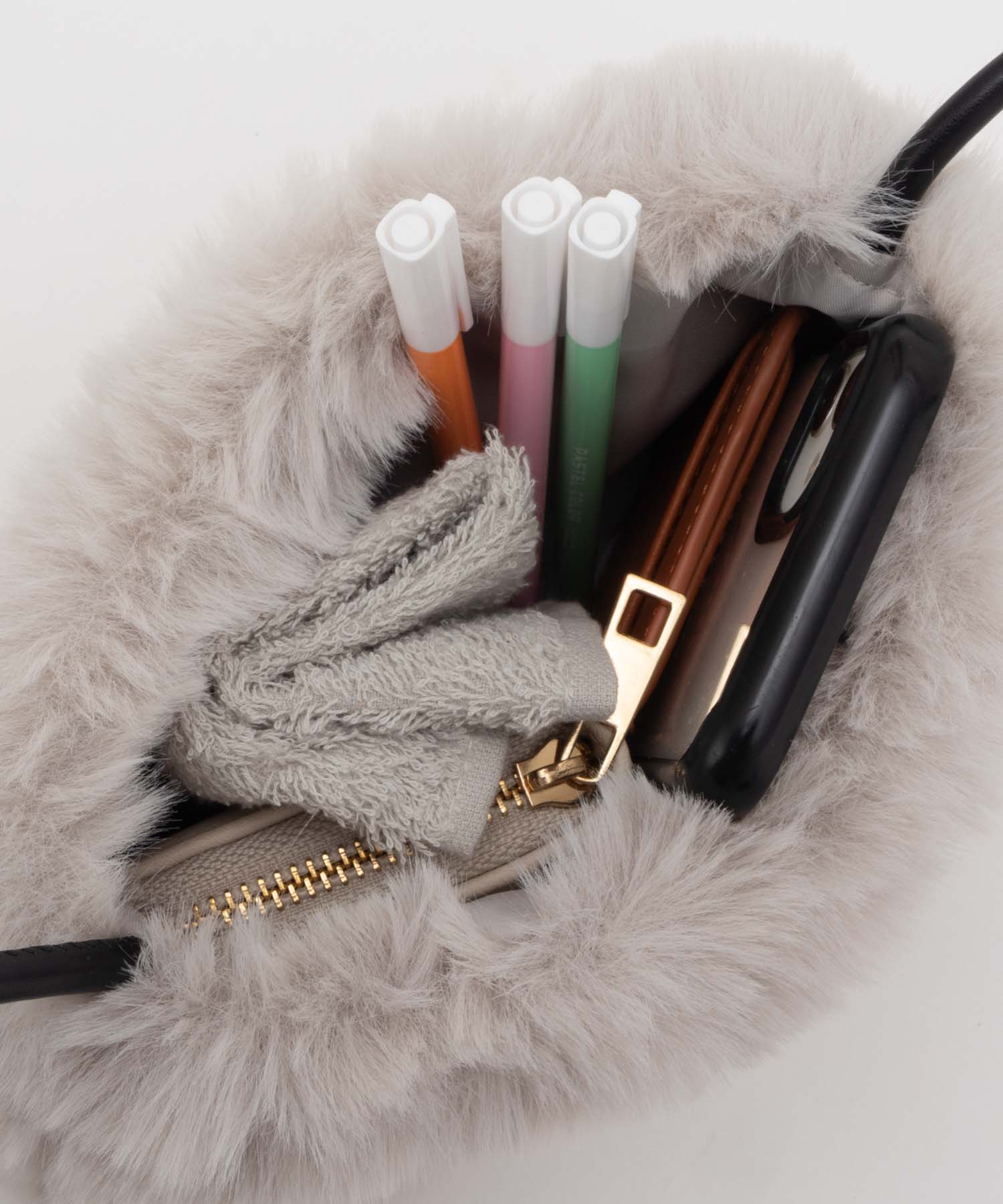 HusHusH（ハッシュアッシュ） ポシェット ショルダーバッグ フェイク