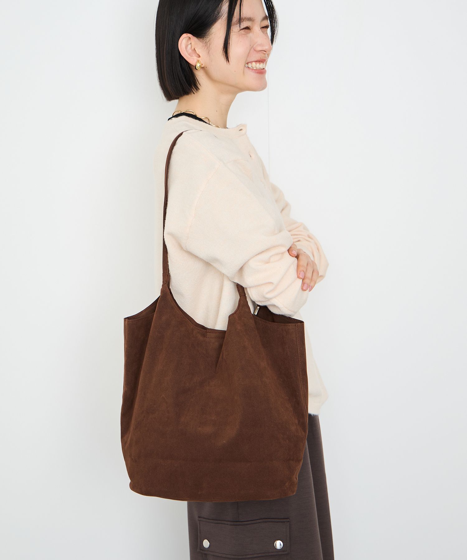 Idnes イドネス トートバッグ フェイクスエード マチ付き 無地 鞄 