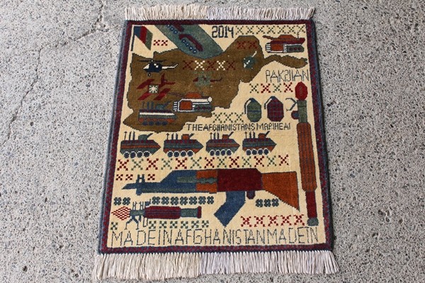 War Rug ウォーラグ 78×65cm　アフガニスタン産 トルクメン族作 ラグ 絨毯 じゅうたん カーペット 新品 未使用 アフガン  CMRS2101