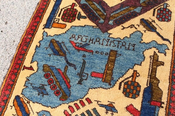 War Rug ウォーラグ 79×58cm　アフガニスタン産 トルクメン族作 ラグ 絨毯 じゅうたん カーペット 新品 未使用 アフガン  CMRS2102