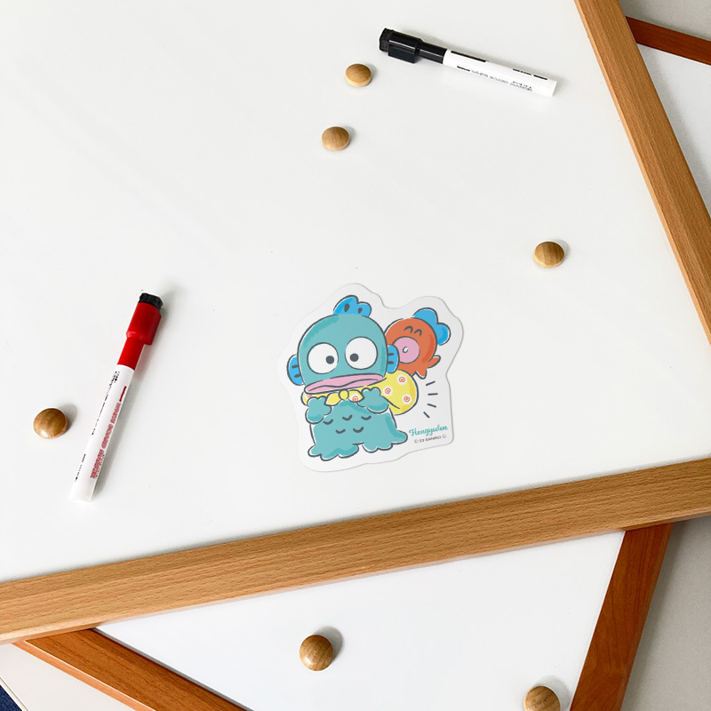 sanrio（サンリオ） 薄型ダイカットマグネットステッカー ハンギョドン