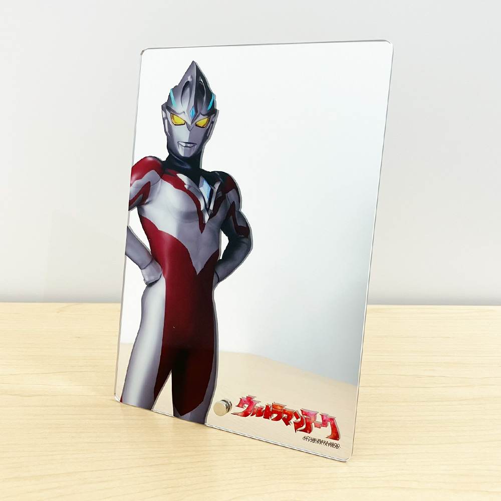 2WAY】アクリルスタンドミラー ウルトラマンアーク A5サイズ ゆう