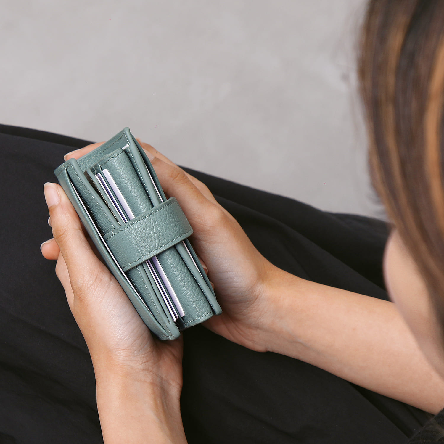 絶対的な信頼 SINCERE BLUE ミニ財布 本革 財布 二つ折り レディース 財布・ケース・小物入れ