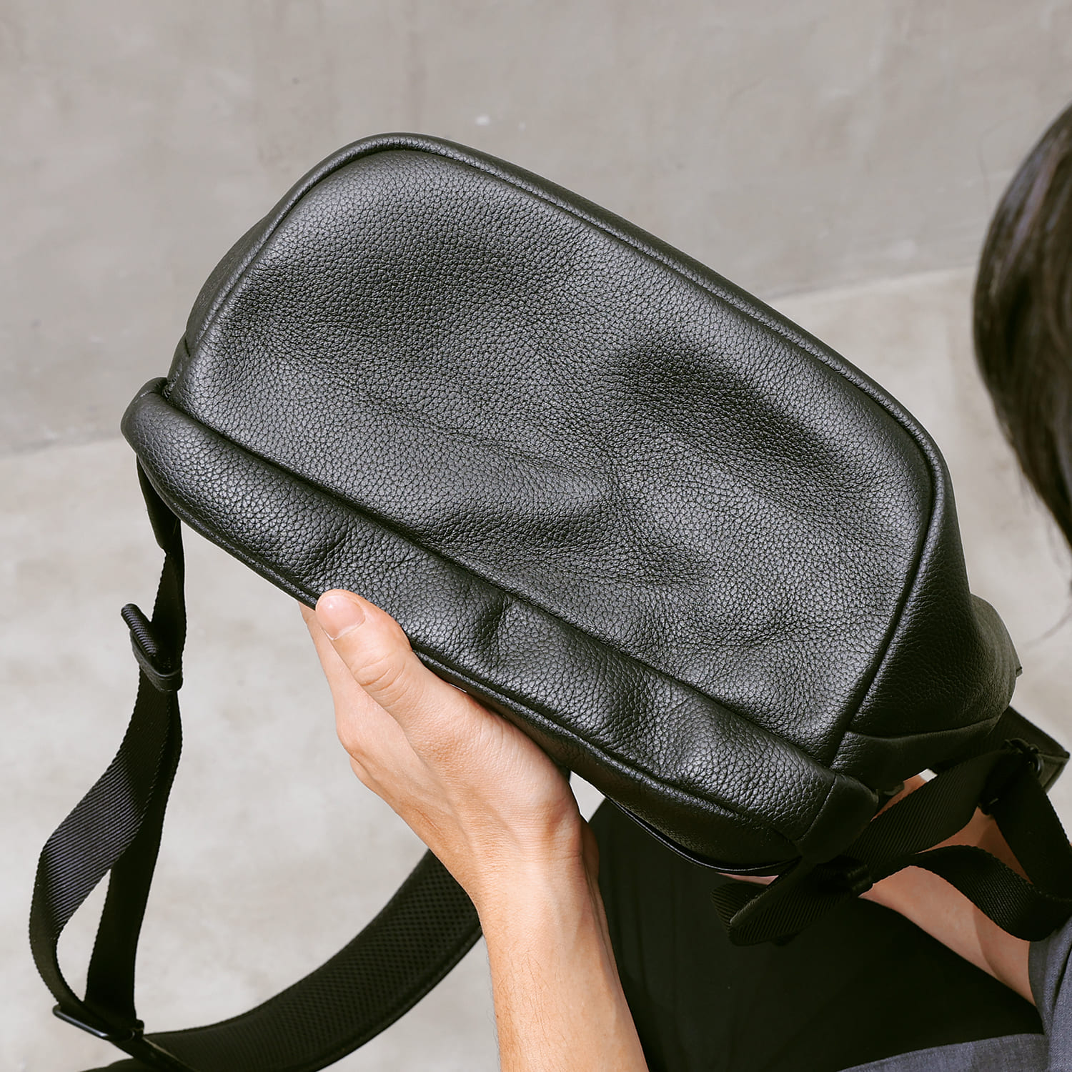 ビジネスリュック メンズ 本革 15ポケット 大容量 14インチPC収納可 16L 軽量 撥水 バックパック リュックサック 通勤 通学 / amadeus アマデウス MR1の画像