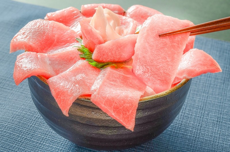訳あり わけあり ワケあり 本まぐろ 中トロ 200g まぐろ 本マグロ 鮪