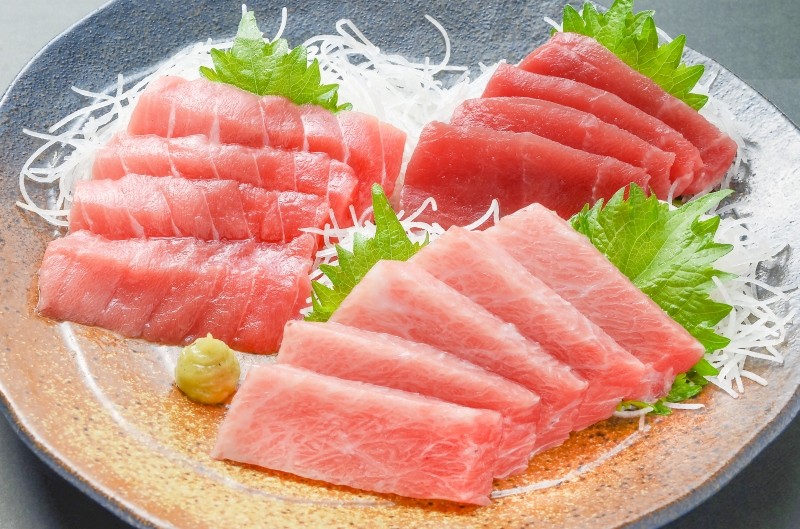お中元 ミナミマグロ 大トロ、中トロ、赤身各200g超豪華3色セットM