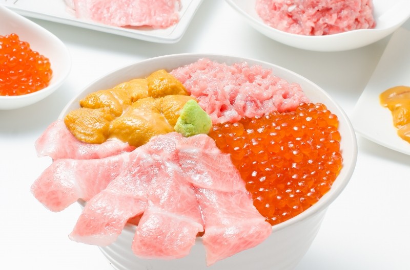 築地の海鮮丼セット 究極