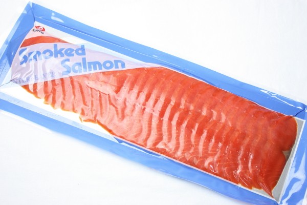 スモークサーモンパッケージ