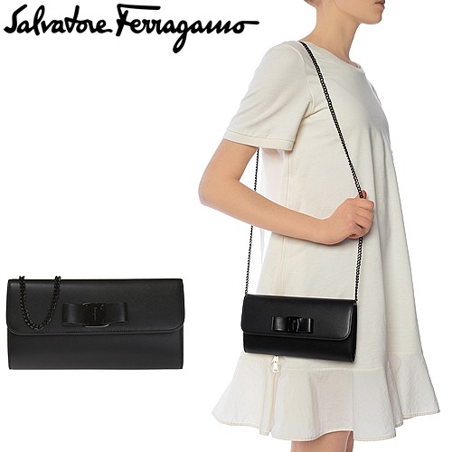 フェラガモ Salvatore Ferragamo バッグ ショルダーバッグ チェーン