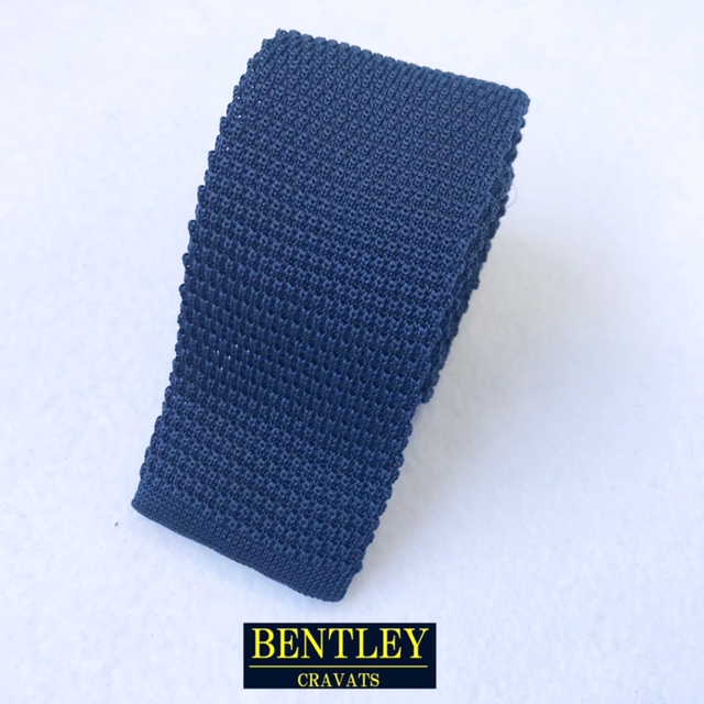 最高級金襴布 ネクタイ 和柄 一本一本 ハンドメイド 日本製 一品 『本金の紺』