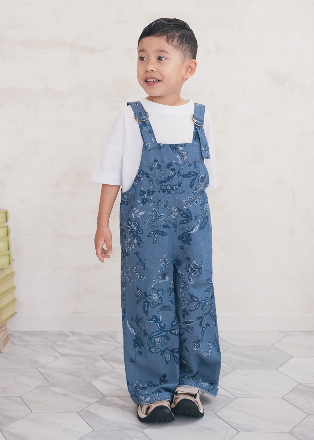 かりゆしウェア アロハシャツ かりゆし 結婚式 MAJUN マジュン 琉球更紗デニム（キッズサロペット）