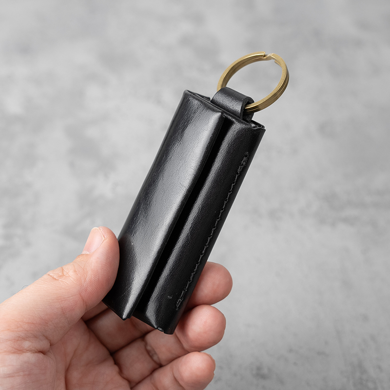 Makuake公式 現金を小さく収納 キャッシュレス時代の緊急用「超極小