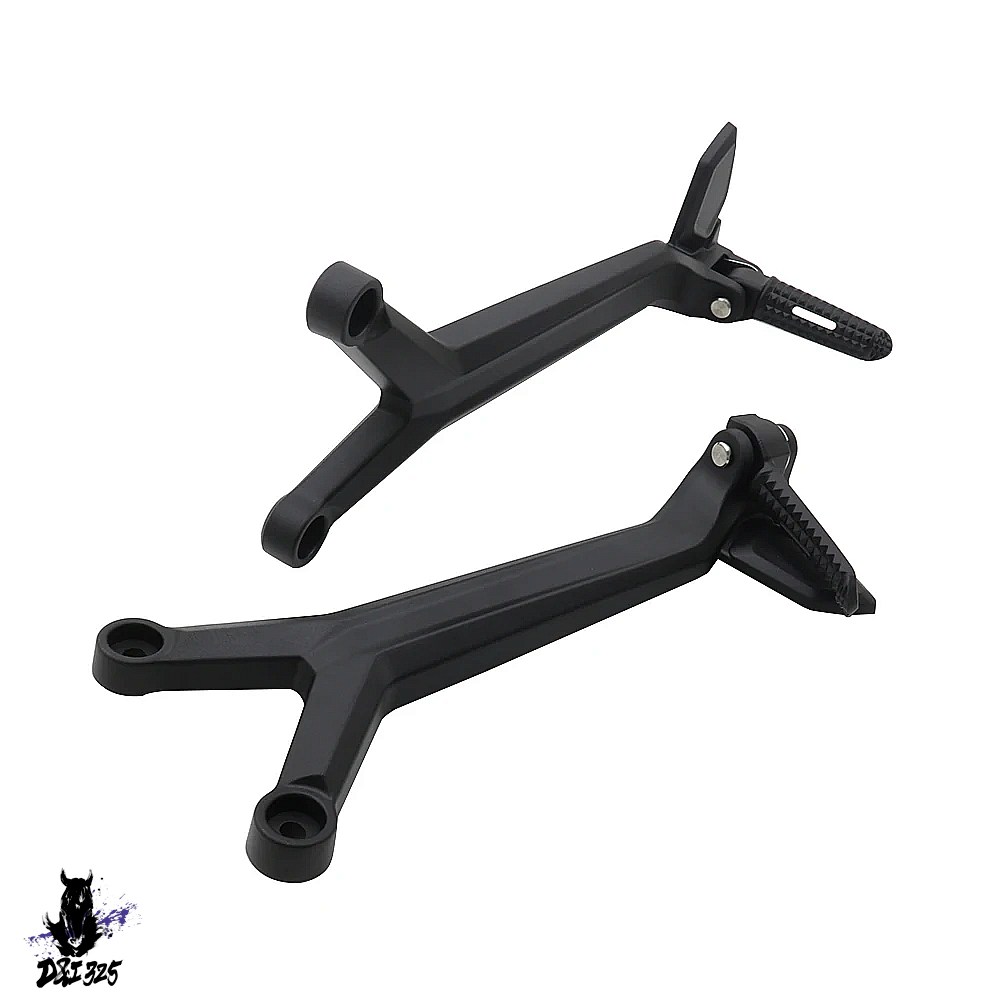 【互換品】 トライデント660 2021-2022用 バイクリア助手席フットペグキット フットレストブラケット フルセット 2022-2024_1