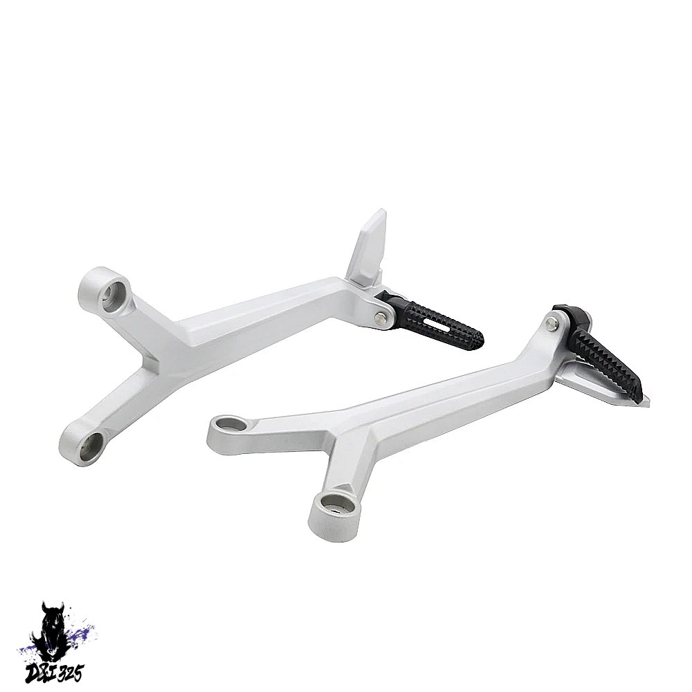 【互換品】 トライデント660 2021-2022用 バイクリア助手席フットペグキット フットレストブラケット フルセット 2022-2024_2