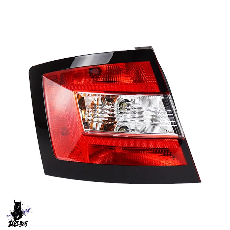 互換品 バイク バイク リアバンパー Skoda Favia テールライト 信号灯 警告ブレーキ 電球し カーアクセサリー 2015 2016 2017_1