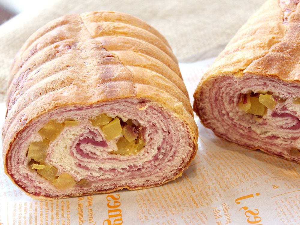  紫いもと金時芋のマーブルラウンドパン