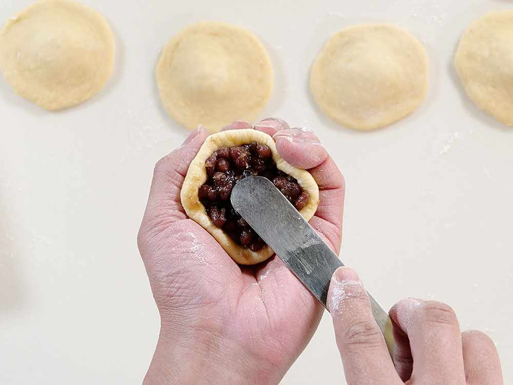 プレミアム7と自家製粒あんで作るあんパン