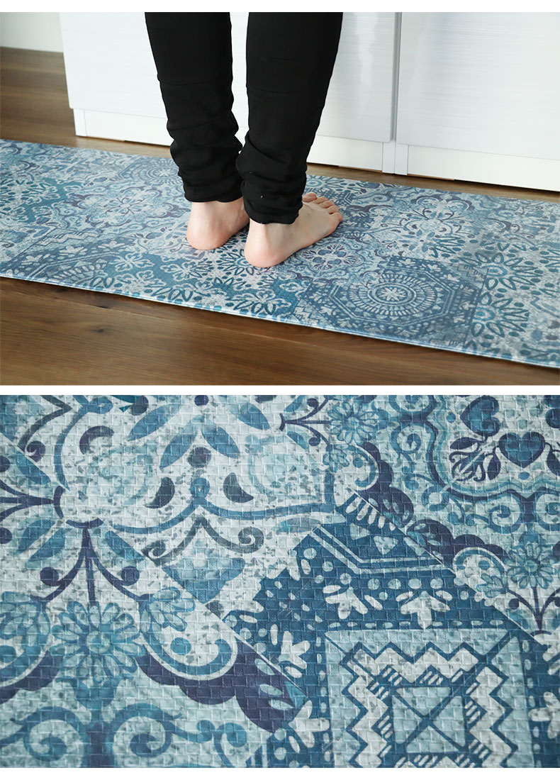 45x240cm PVCキッチンマット アラベスクの使用例