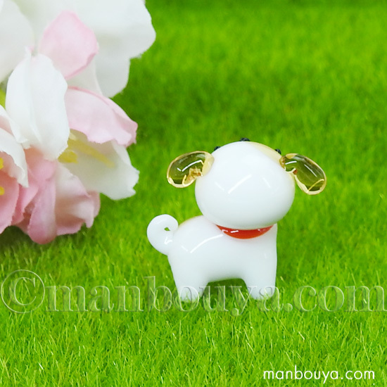 欧風 犬 置物 工芸品 装飾品V6 陶器製 犬置物 プードル ホワイト 四つ足立ち ショークリップ