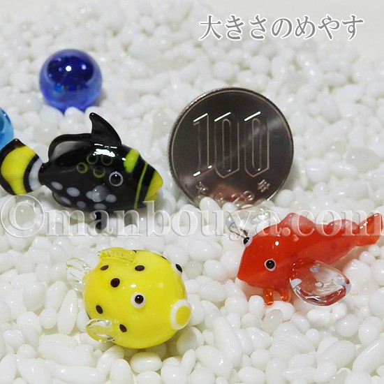 ガラス製 魚型置物 透明 黒ストライプ pl-gsq-120165_3.jpg