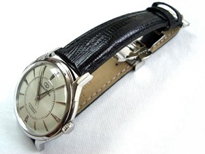 時計ベルトをモレラートのボルテラに交換したOrient Star Classic Vintage