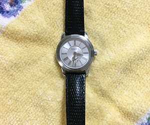 時計ベルトをDONNA CROCO(ドナ クロコ)に交換したティファニー マークラウンド スモールセコンド