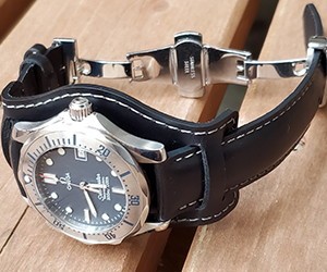 時計ベルトをTYPE NATO PROTECTOR 2に交換したオメガシーマスター
OMEGA Seamaster