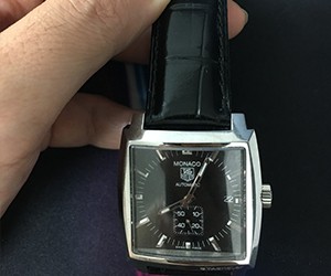 時計ベルトをMULHOUSEに交換したタグホイヤー