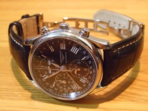 時計ベルトバックルをモレラートのDEPLOJANTE/2に交換したロンジンマスターコレクション