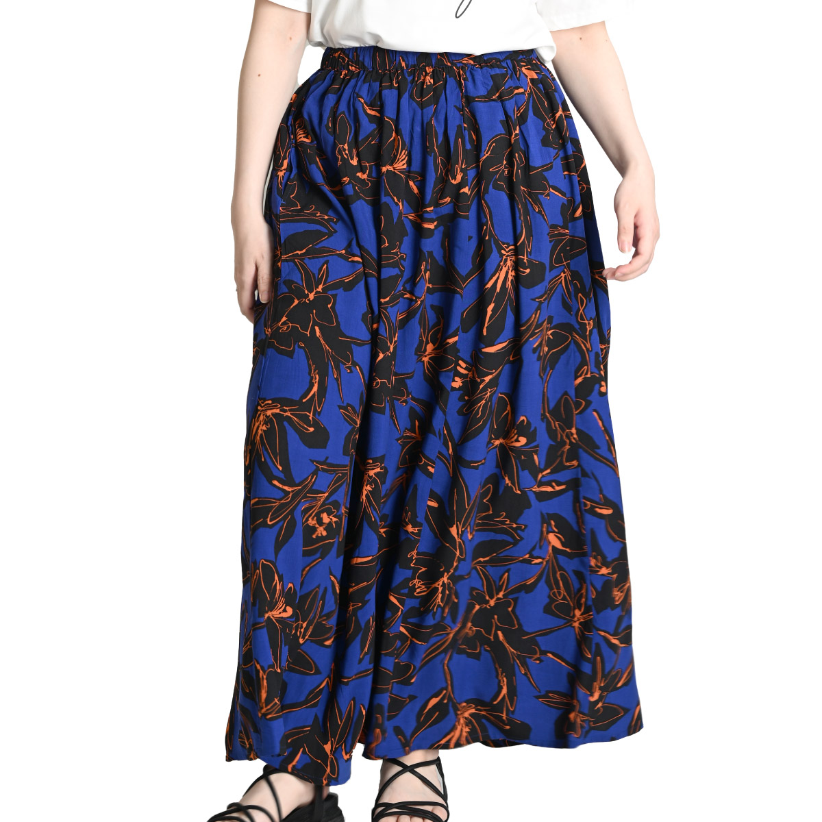 MARNI♥ロングスカート　ダークブルー 水玉 フレアスカート　マルニ 水玉柄スカート ロングスカート 水玉柄 ドット柄 マキシ丈