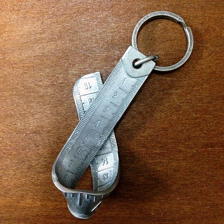 メタリカ シルバー製キーホルダー 未使用 メタリカ シルバー製